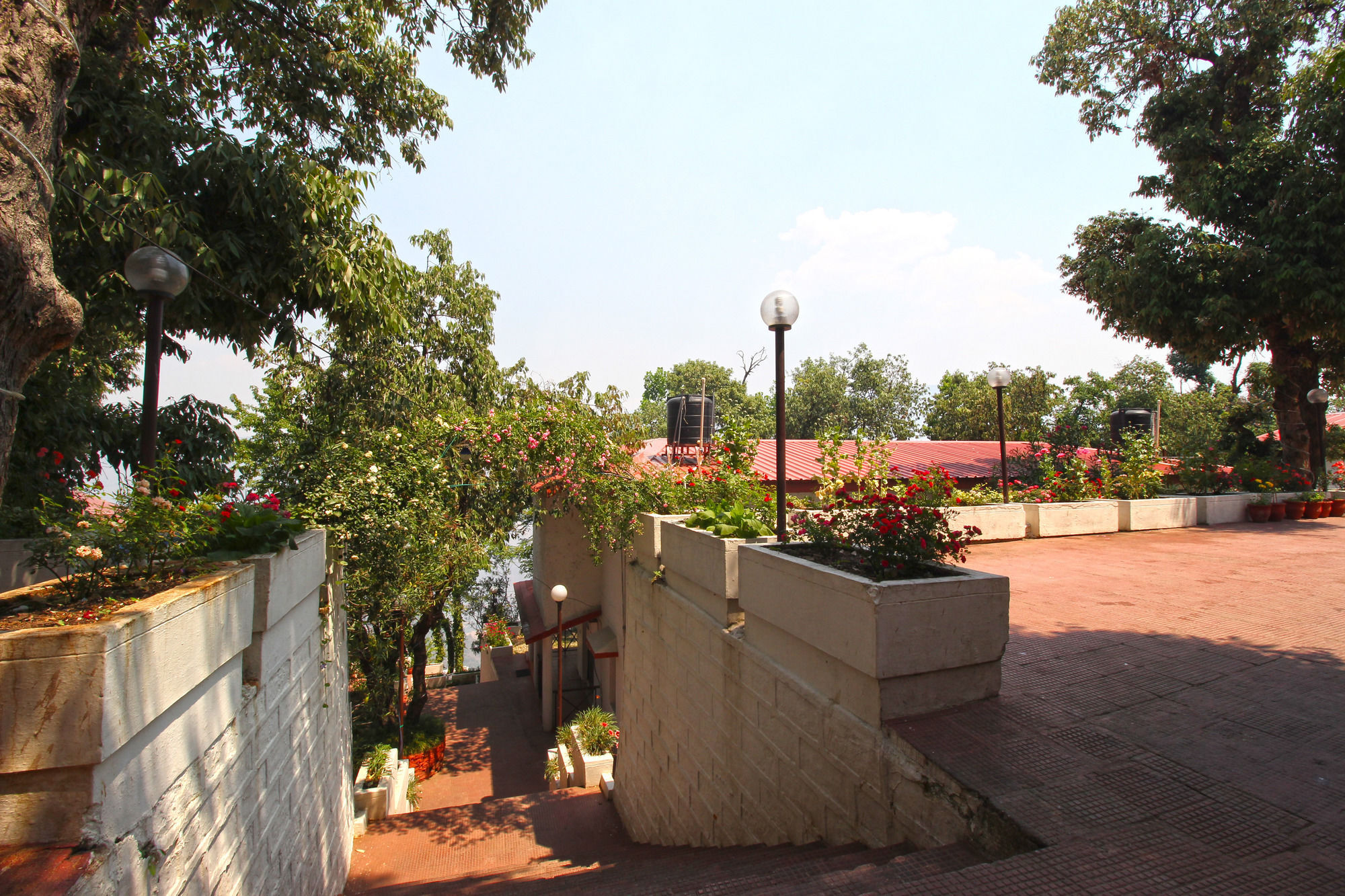 Oyo 5248 Surbee Resorts Mussoorie Eksteriør bilde