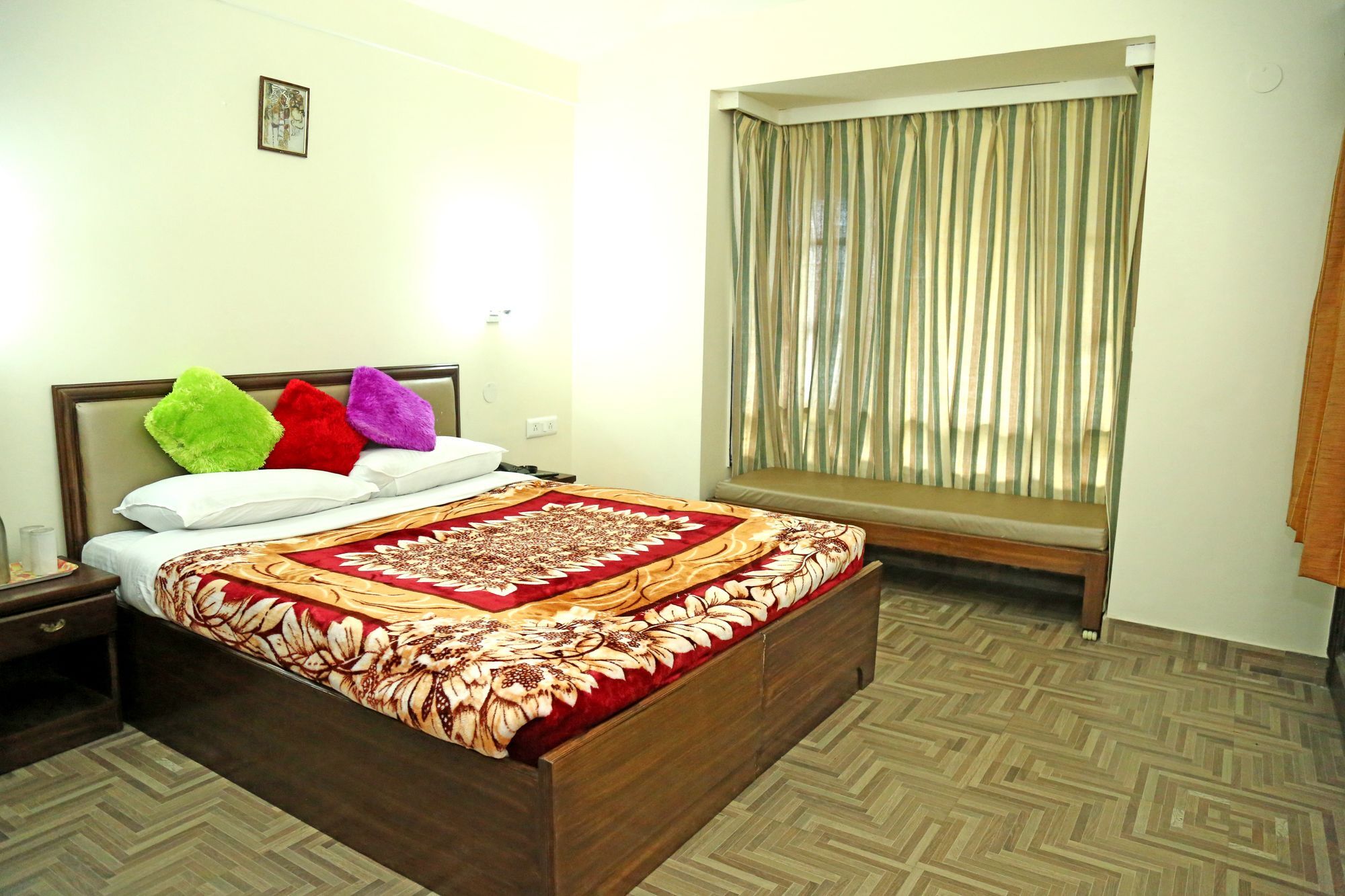 Oyo 5248 Surbee Resorts Mussoorie Eksteriør bilde