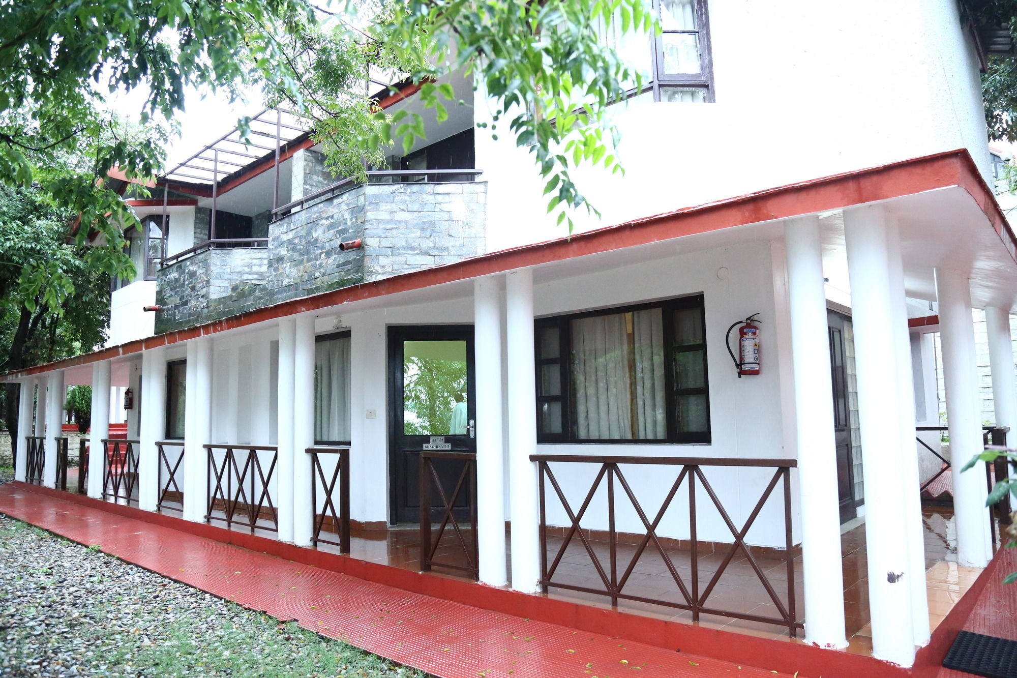 Oyo 5248 Surbee Resorts Mussoorie Eksteriør bilde
