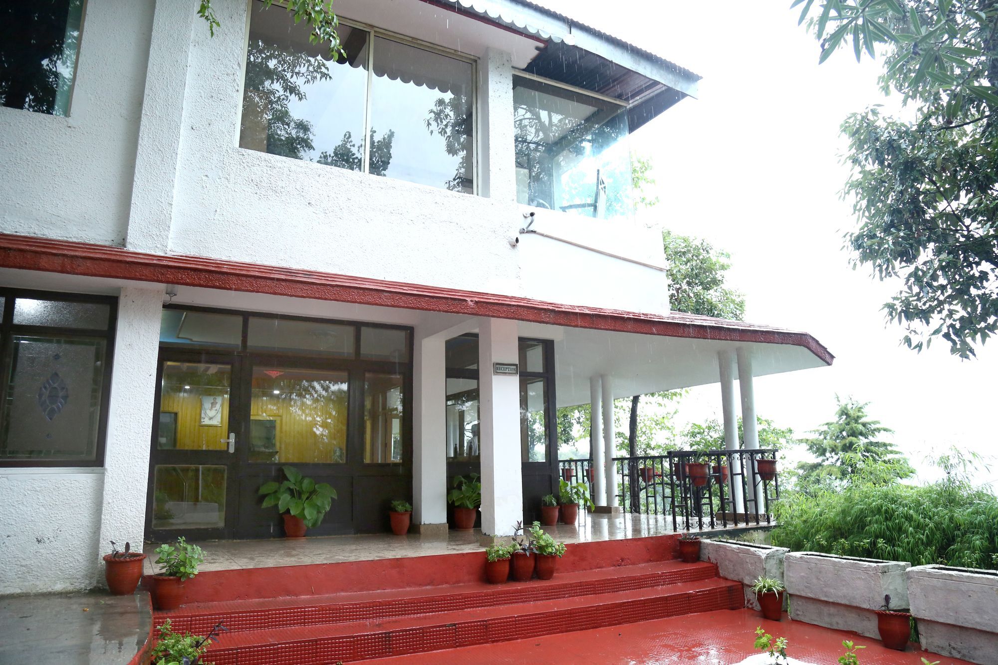 Oyo 5248 Surbee Resorts Mussoorie Eksteriør bilde