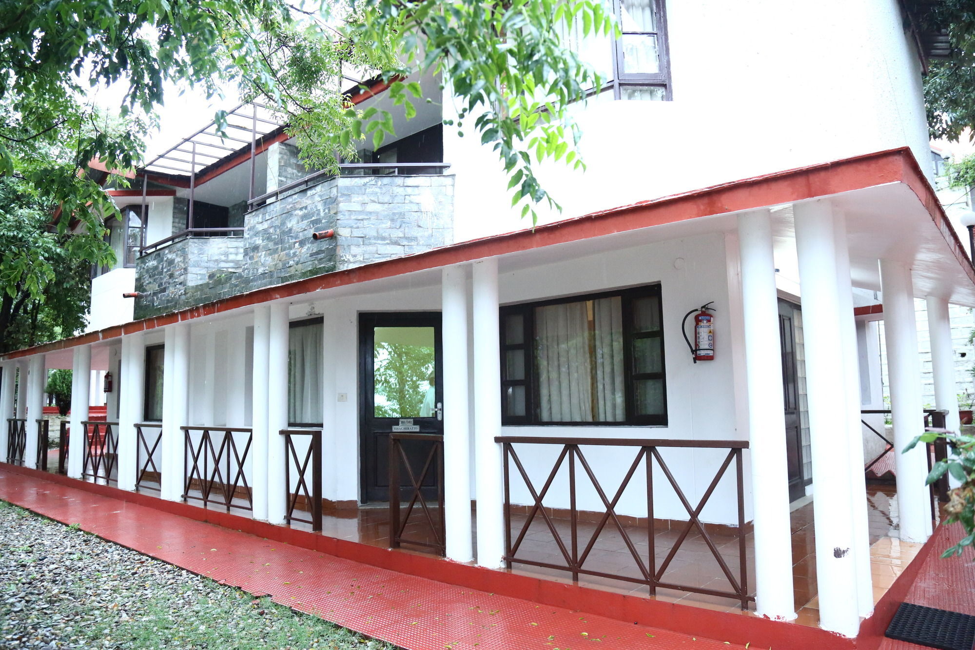 Oyo 5248 Surbee Resorts Mussoorie Eksteriør bilde
